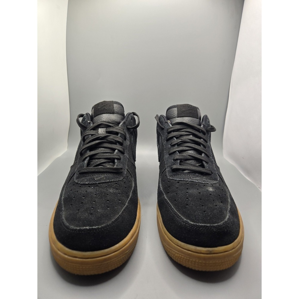 Men's Nike Air Force 1 Low Black Suede Gum Sole Sneakers Size 11 US - 488298-098 - Picture 8 of 9